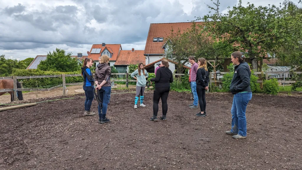Die Klassenfahrt für Pferdemenschen: Begegnung PferdeMensch